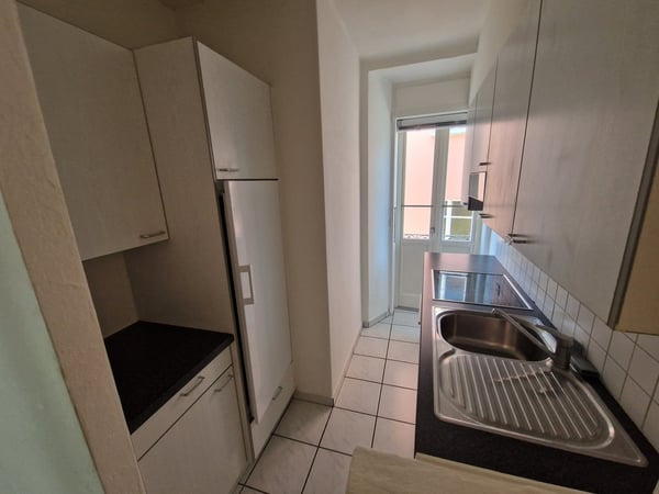 AFFITTASI IN CENTRO AD ASCONA - grazioso appartamento di 3 locali con balcone 10