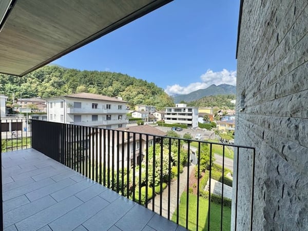 VENDESI IN CENTRO A LOSONE - MODERNO ATTICO DUPLEX DI 4.5 LOCALI 20