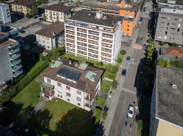 VENDESI IN CENTRO A LOCARNO - AMPIO E LUMINOSO APPARTAMENTO DI 2.5 LOCALI AL PRIMO PIANO 13