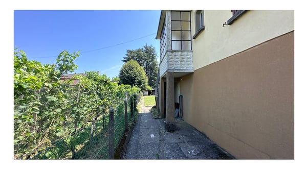 Rancate – Casa bifamiliare con ampio terreno e potenziale edificatorio 5
