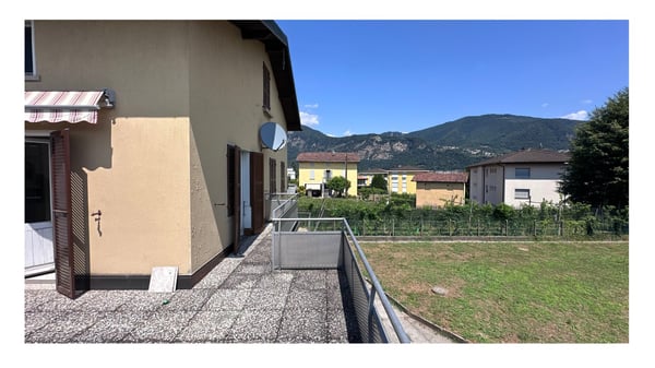 Rancate – Casa bifamiliare con ampio terreno e potenziale edificatorio 3