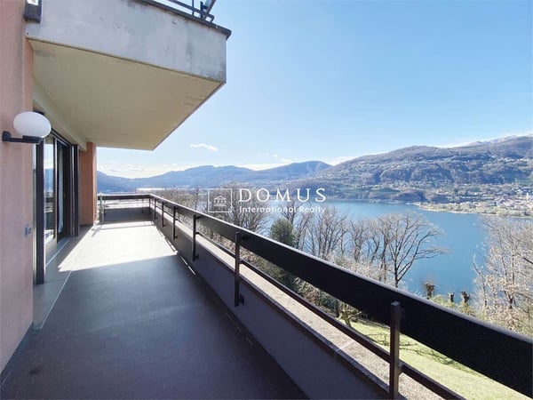 Imperdibile terreno edificabile con vista lago 3