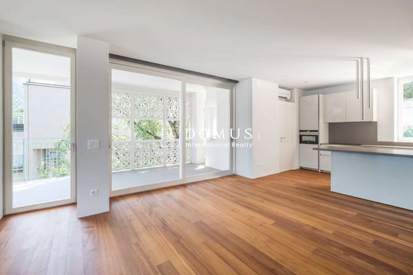 Centro, prestigioso appartamento vista lago 5