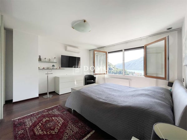 Villa singola con vista lago a Figino 10