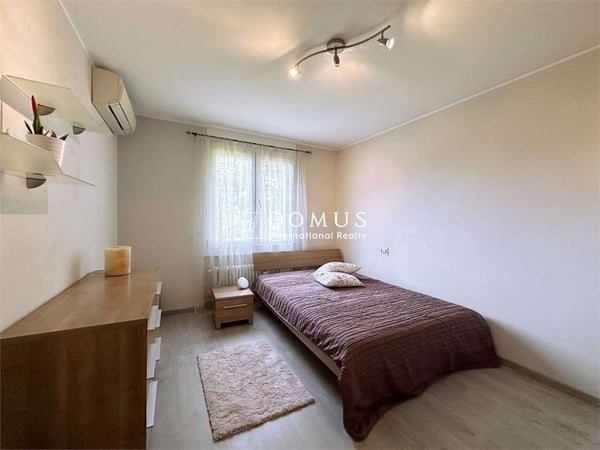 Villa singola con vista lago a Figino 12