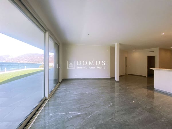 Strepitoso attico 1.5 locali frontelago 2