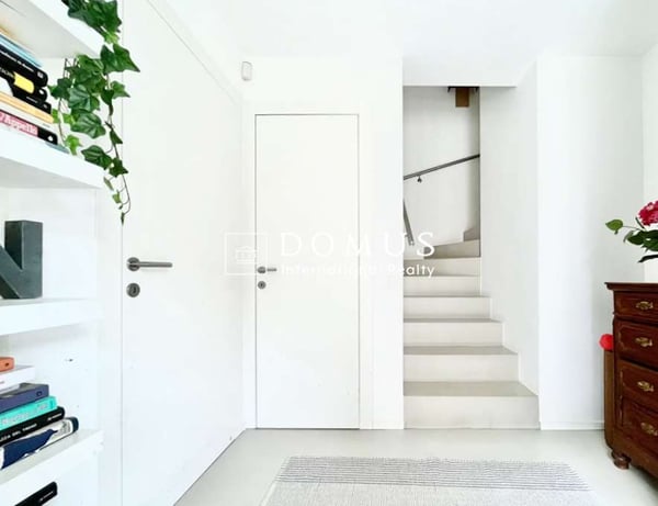 Vendesi moderna Maisonette su tre piani 7