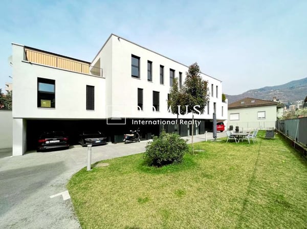 Vendesi moderna Maisonette su tre piani 2