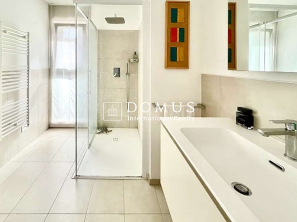 Vendesi moderna Maisonette su tre piani 8