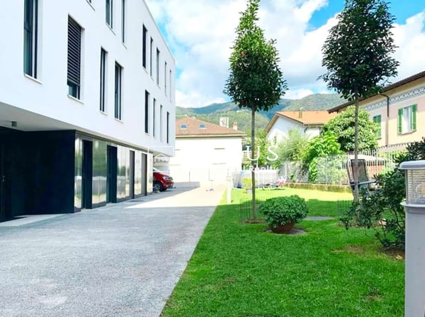 Vendesi moderna Maisonette su tre piani 3