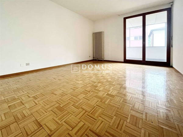 Ampio e centrale appartamento 6