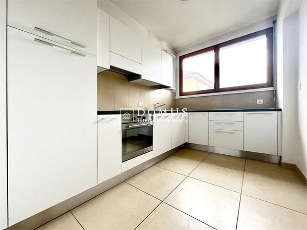 Ampio e centrale appartamento 4