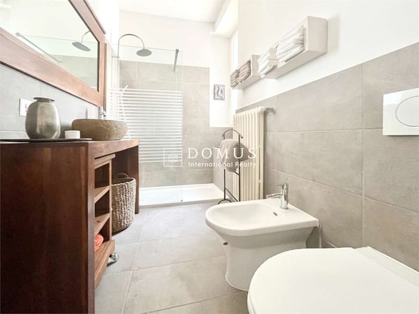 Elegante e moderno appartamento ad uso uffici 4