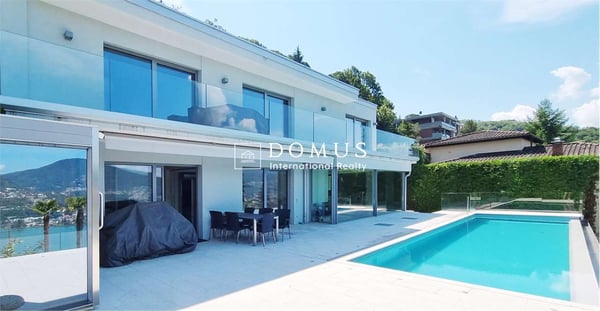 Incantevole  Villa con piscina e vista mozzafiato 3
