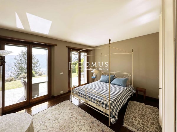 Eleganza sul Lago, Villa con vista spaziale 12