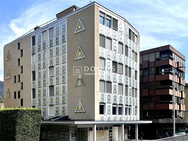 Chiasso, stabile 100% Commerciale al 5% 1