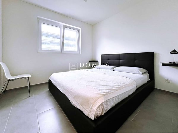 Appartamento di 1.5 locali anche ufficio o reddito 5