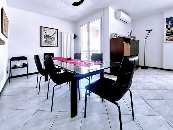 Due appartamenti contigui di 4.5 e 2.5 locali 3