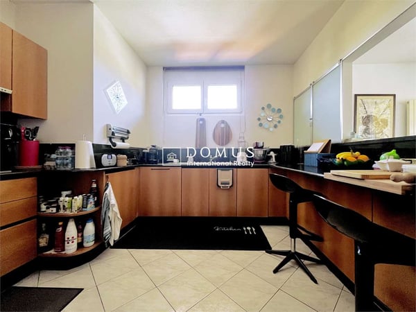 Due appartamenti contigui di 4.5 e 2.5 locali 5