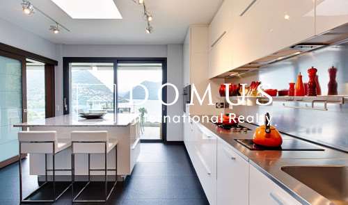 Attico con vista lago a pochi passi dal Tasis 5