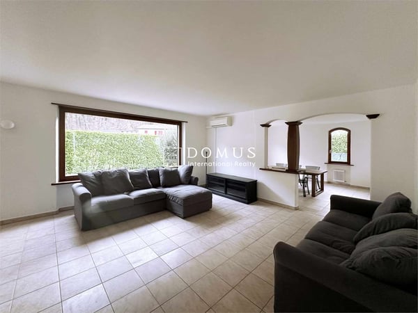 Villa indipendente con giardino a Barbengo 5