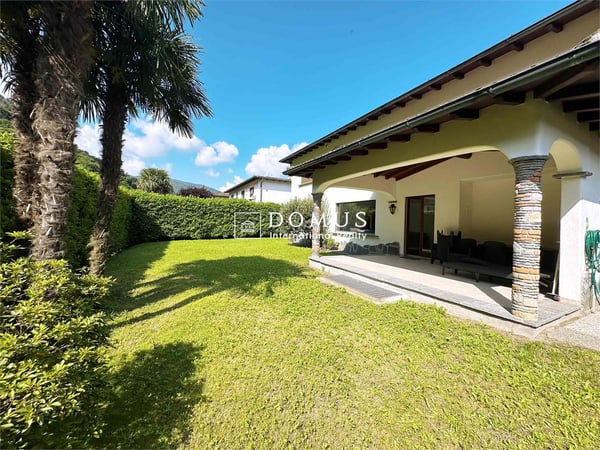 Villa indipendente con giardino a Barbengo 2