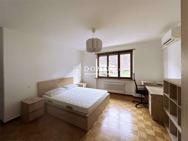 Villa indipendente con giardino a Barbengo 11