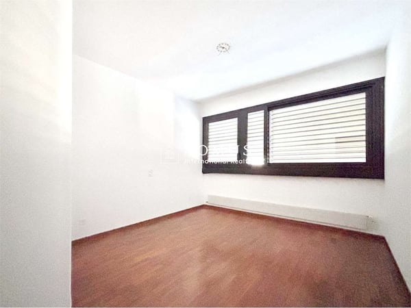 1.5 locali in posizione centrale a Lugano 9