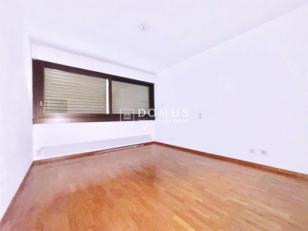 1.5 locali in posizione centrale a Lugano 8