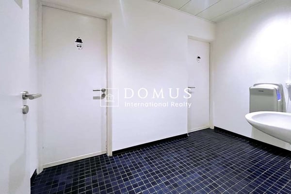 Centrale ufficio con sala conferenze 5