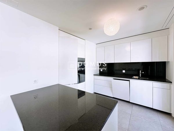 Moderno 4.5 Locali a Barbengo con Piscina e Spa 5