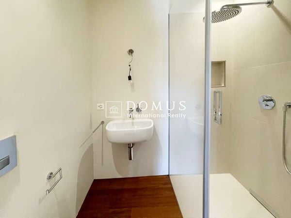 Centralissimo appartamento con giardino 10