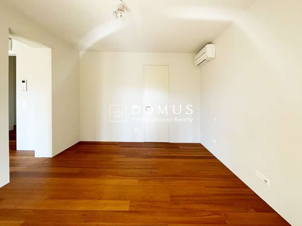 Centralissimo appartamento con giardino 8