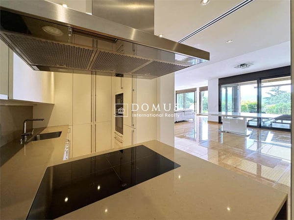 Esclusivo appartamento con giardino 6