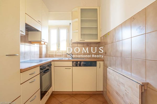 Ampio appartamento in tranquilla palazzina 7