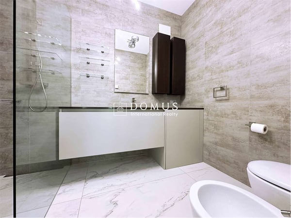 Ampio e moderno appartamento 13