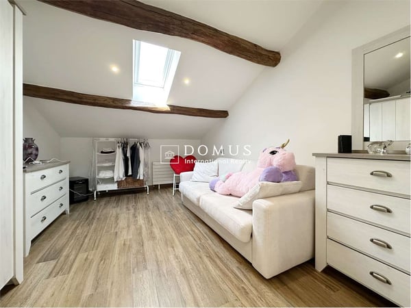 Attico duplex nel cuore pulsante della città 11