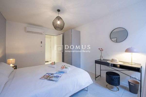 Palazzo storico rinnovato in centro 7