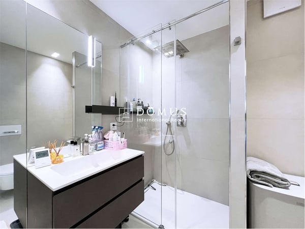 Appartamento di pregio con terrazzo, arredato 12