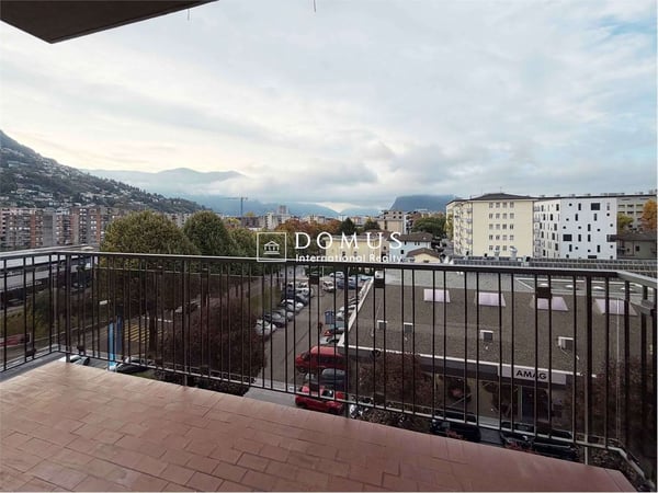 Appartamento 3.5 locali in zona servita 3