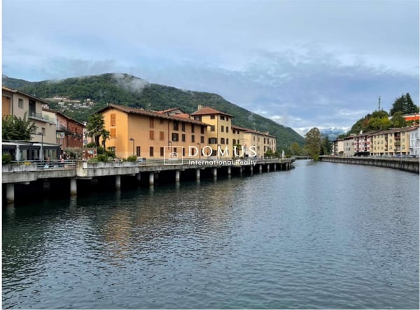 Prestigioso edificio fronte lago 5