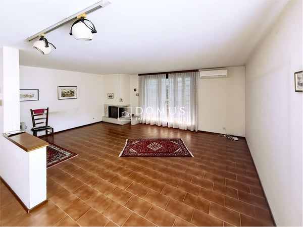 Casa singola con giardino 4