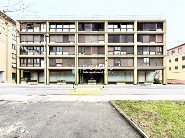 Affittasi ampi e comodi uffici modulabili 8