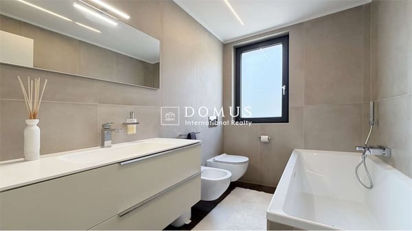 Agno- Attico Duplex con piscina privata sul tetto 13