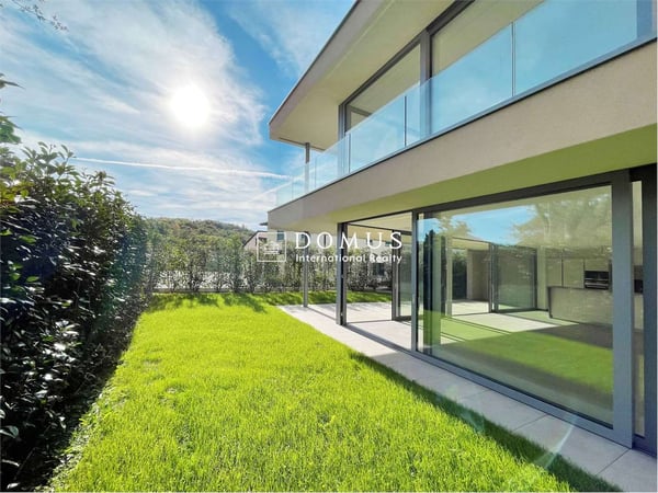 Moderno 4.5 locali con giardino privato 5