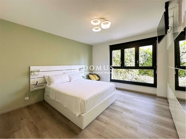 LUGANO, 3,5 con vista lago unica e piscina 7