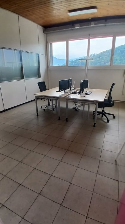 Ufficio in affitto a Caslano – Spazio funzionale con ottima posizione 4