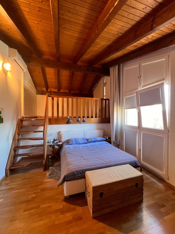 GRANDE VILLA CON PISCINA E GIARDINO IN VENDITA A VILLA LUGANESE 6