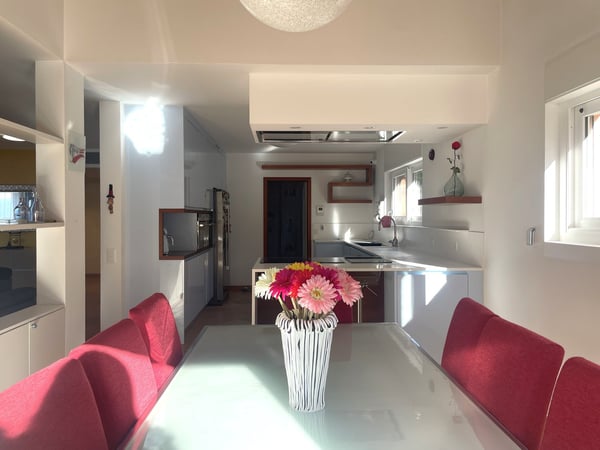 GRANDE VILLA CON PISCINA E GIARDINO IN VENDITA A VILLA LUGANESE 5