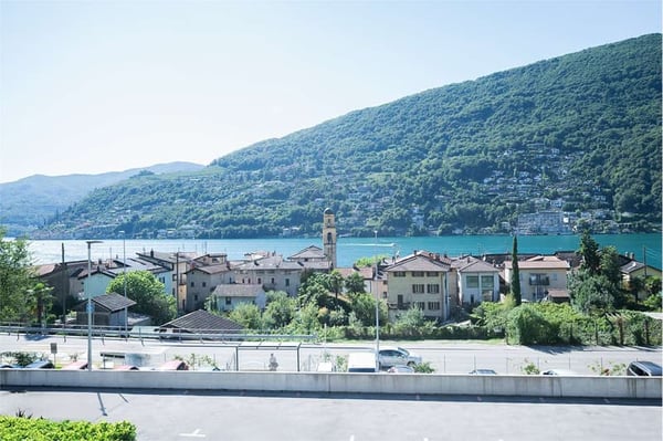 ATTICO 4.5 LOCALI CON TERRAZZE VISTA LAGO A BRUSINO ARSIZIO 4